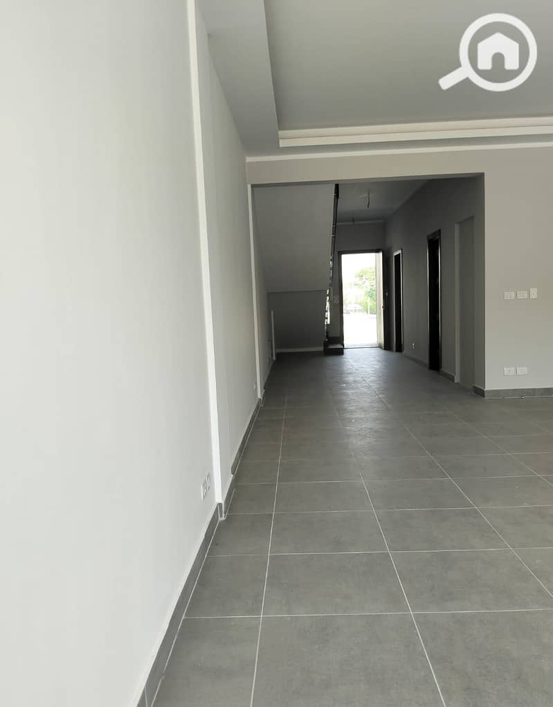 8 WhatsApp Image 2025-12-17 at 2.07. 36 PM (2). jpeg