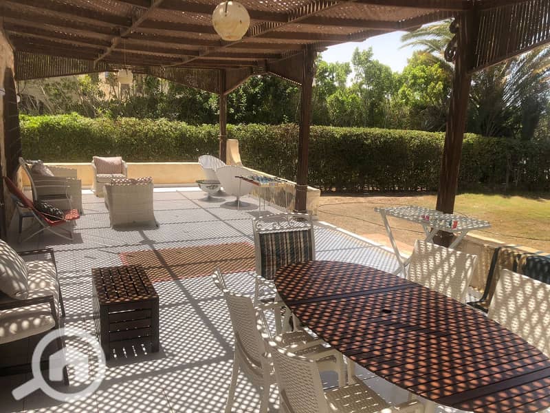 10 7d102e03-b05f-40a5-bb2b-5a6bdd7dde8a. jpeg