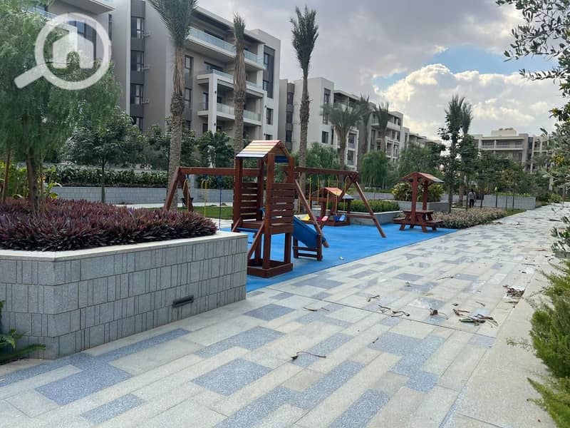 14 27a8d469-6ba4-4109-a4d8-67576f9e2c26. jpg