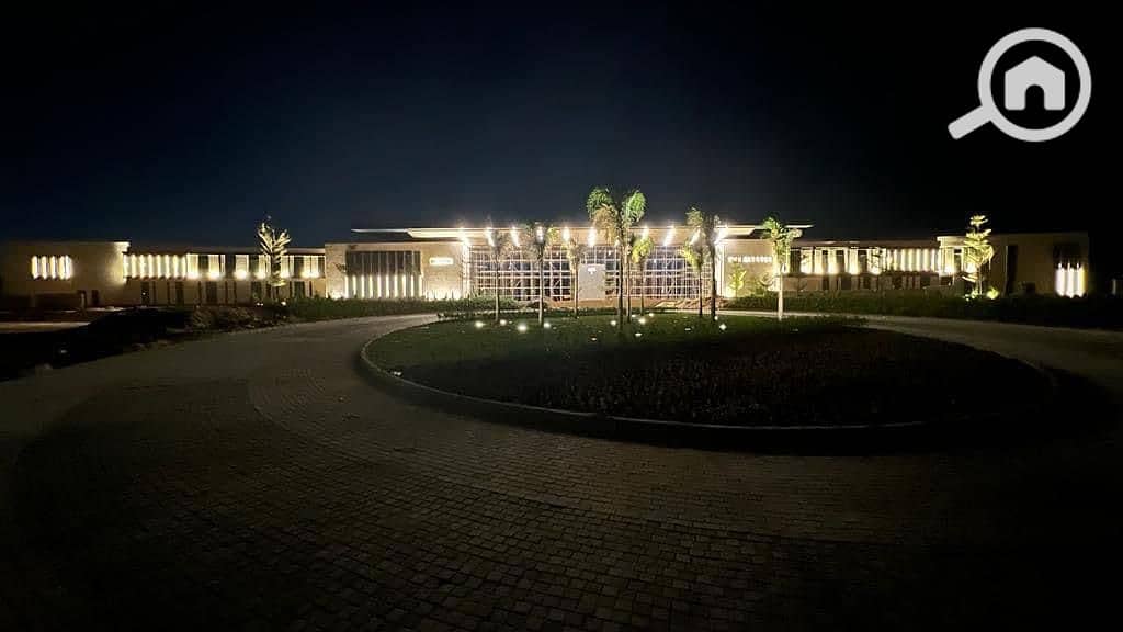 4 4a19b47f-5b6e-4239-8af9-d30db365b786. jpg