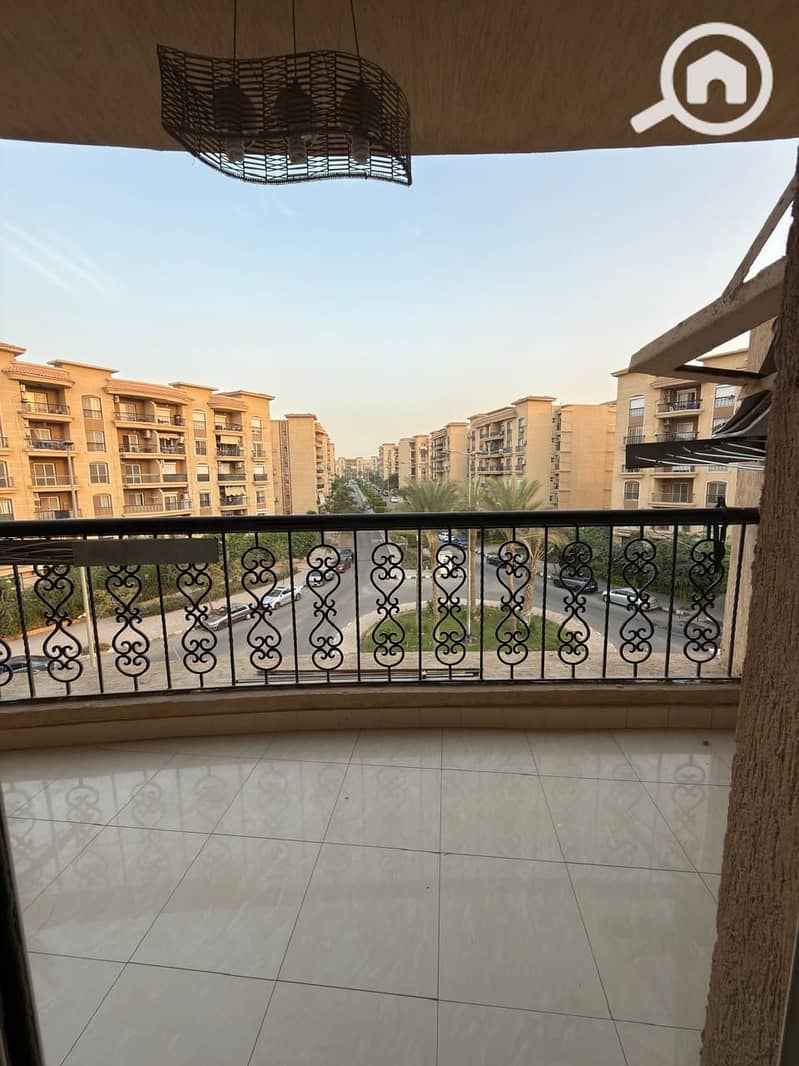 6 5cdb8330-7117-47ff-a603-33b177643704. jpeg