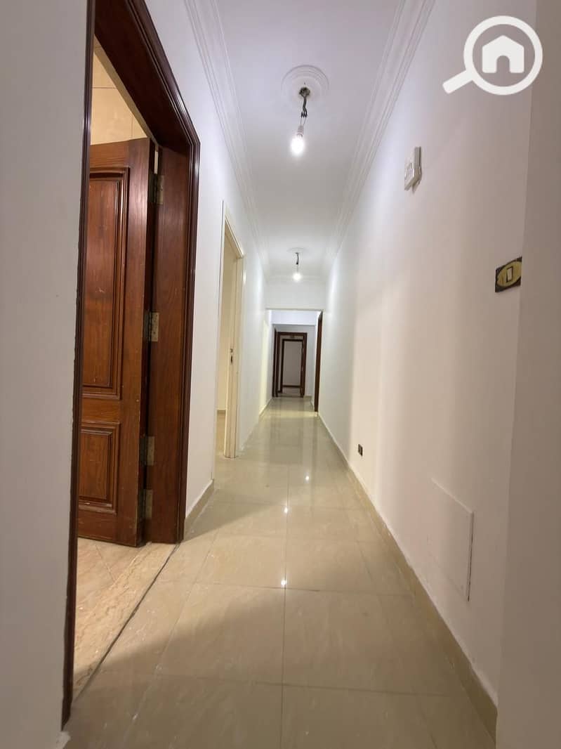 11 fd7fcdcb-c7b6-41e2-b2bc-9a6122b597df. jpeg