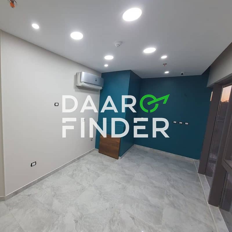 4 3cfc4228-43c3-47e2-be0f-a57d4215068c. jpg