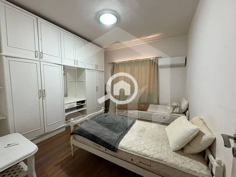 15 Beverly Hills 16. jpg