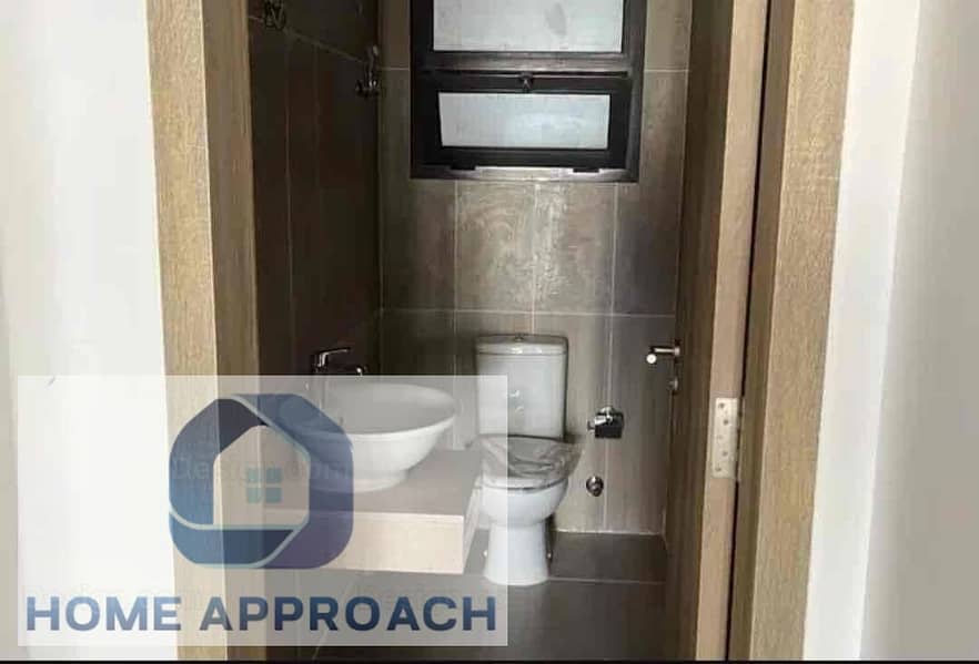 11 27cf1e0d-e78d-48b6-bf63-14d9e88c0f2c. jpg