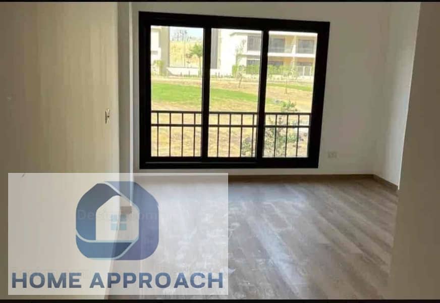 14 1ef176d4-c960-4d47-81eb-200b35ed6956. jpg