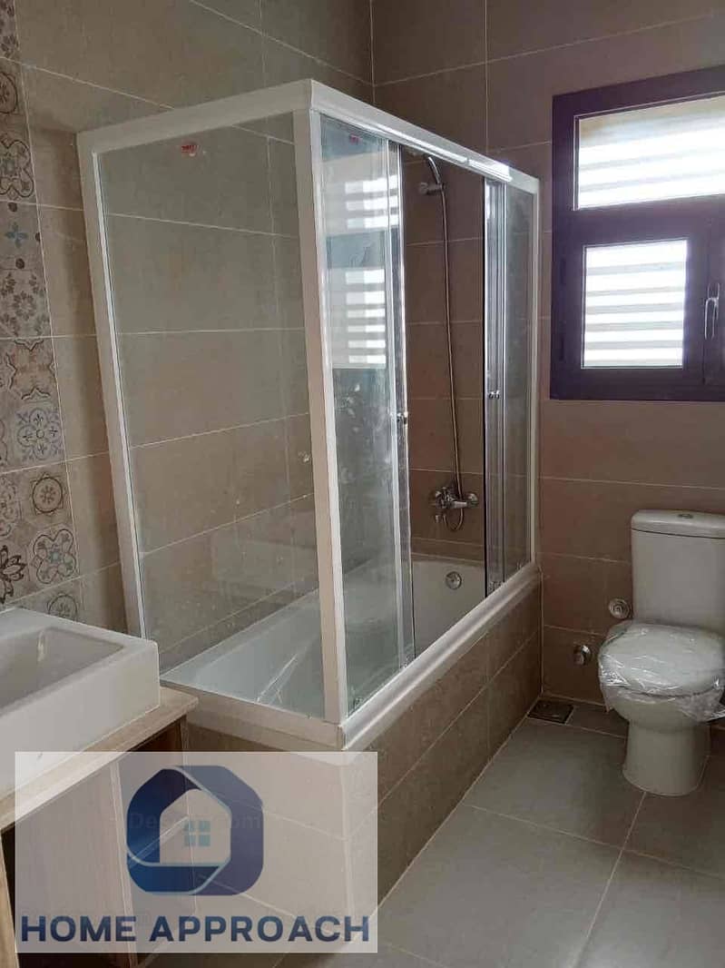 17 09f2573e-eeaf-44c0-88e5-d15762b2d837. jpg