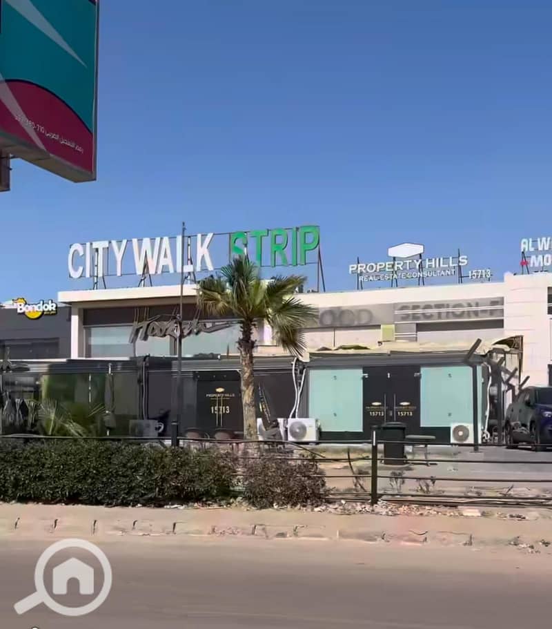 10 9e762333-d9d6-4a44-a61f-a59128c586fb. jpg