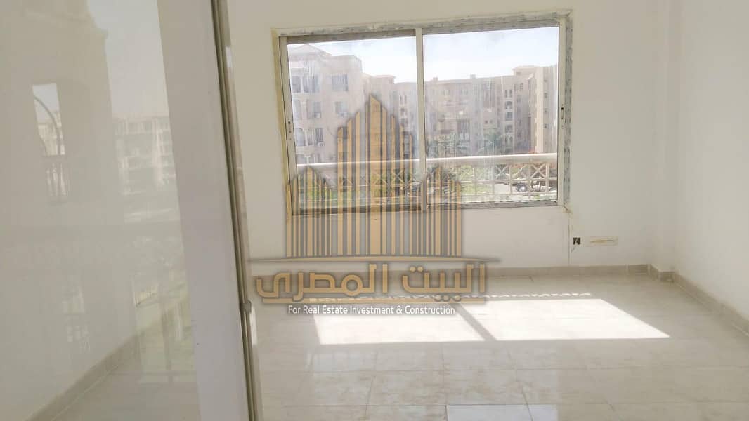 9 b889fff2-9e1b-4d82-ac47-35f168642856. jpg