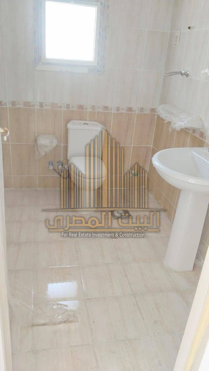 12 d3b8563e-e966-4607-88e6-a9dbbdbce619. jpg