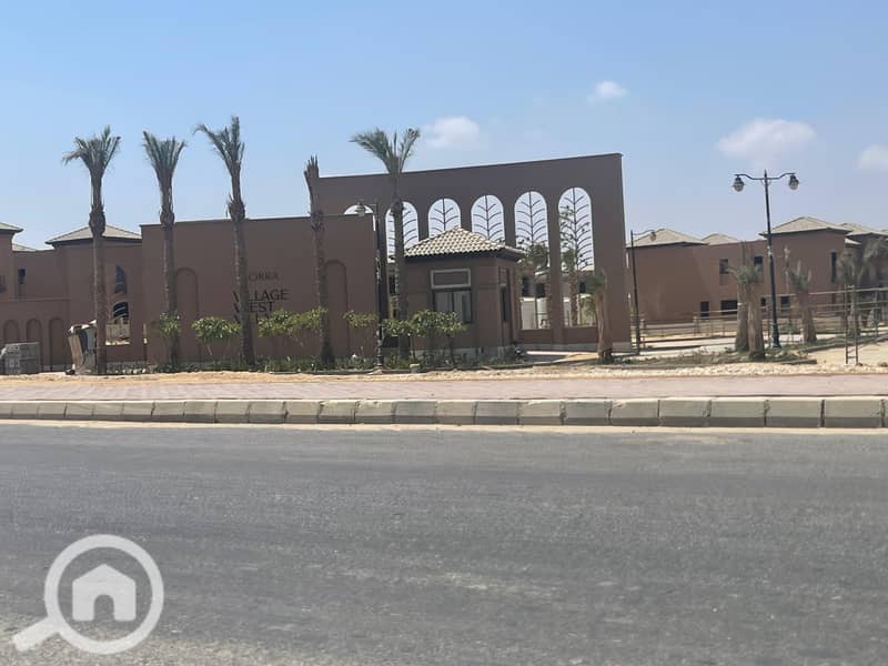 9 948ff01d-cb81-4904-92c5-5339ce5df452. jpg