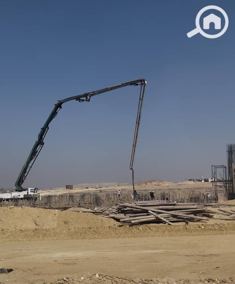 12 3896287e-3eec-4de3-b2c7-060337e91a56. jpg