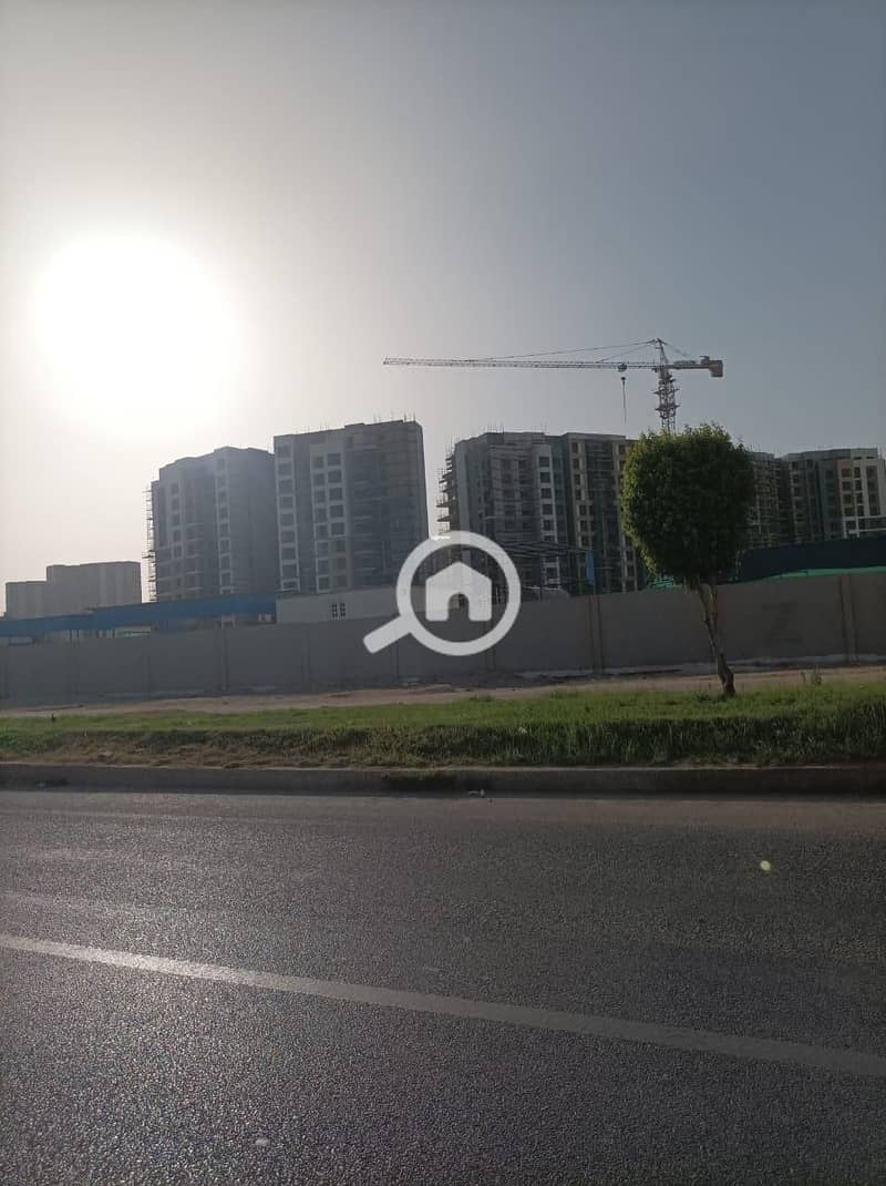 24 7de402a9-f243-4646-8b81-bba2e0f049eb. jpg