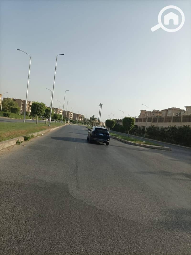 25 6621b3a6-92c1-49a3-b08b-de11764cfe5b. jpg