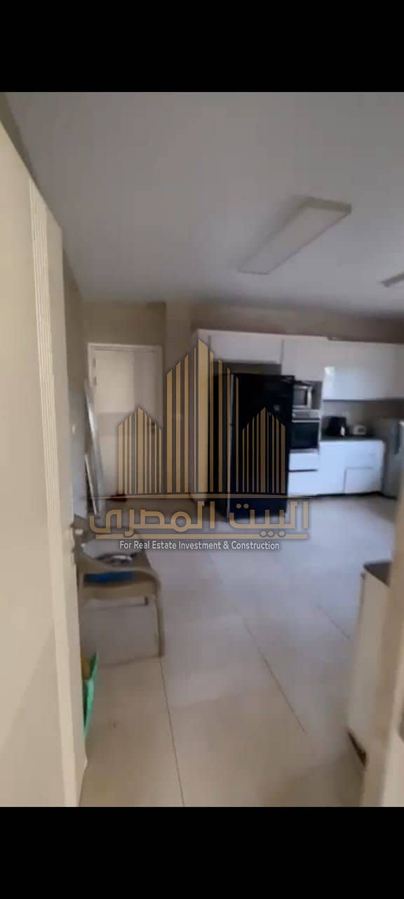 10 WhatsApp Image 2025-12-20 at 5.55. 34 PM. jpeg