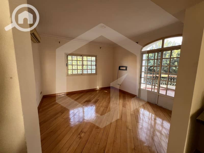 5 Beverly Hills 6. jpg