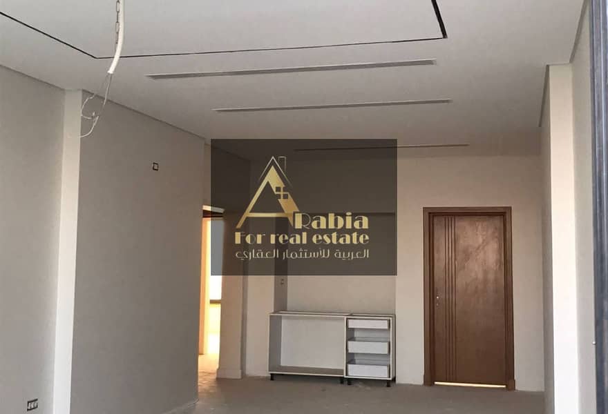 5 d34d4921-6d5b-42af-8bc2-48531b9cf780. jpg