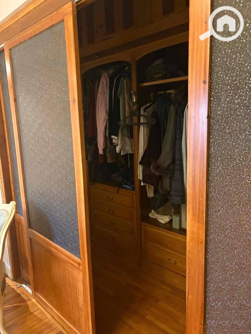 9 5f47f3e0-d445-4779-85b3-bac6d9f6f672. jpg