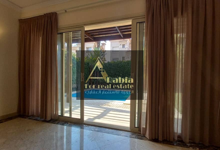 7 a6c53506-1466-464f-9c86-f311bdf3e1e0. jpg