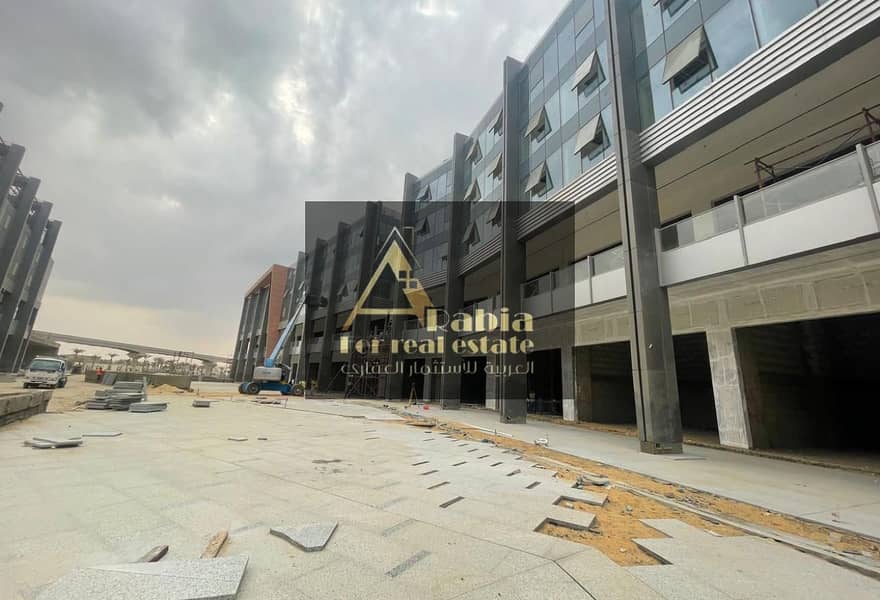 9 44099a36-c6b2-4390-85d8-1933bcfc9e48. jpg