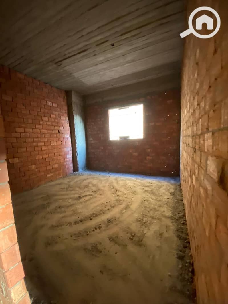 5 WhatsApp Image 2025-12-17 at 12.30. 22 PM (3). jpeg