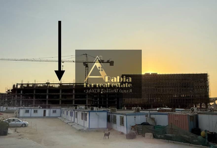 10 52348829-eaf5-401c-b7d2-6579917be606. jpg