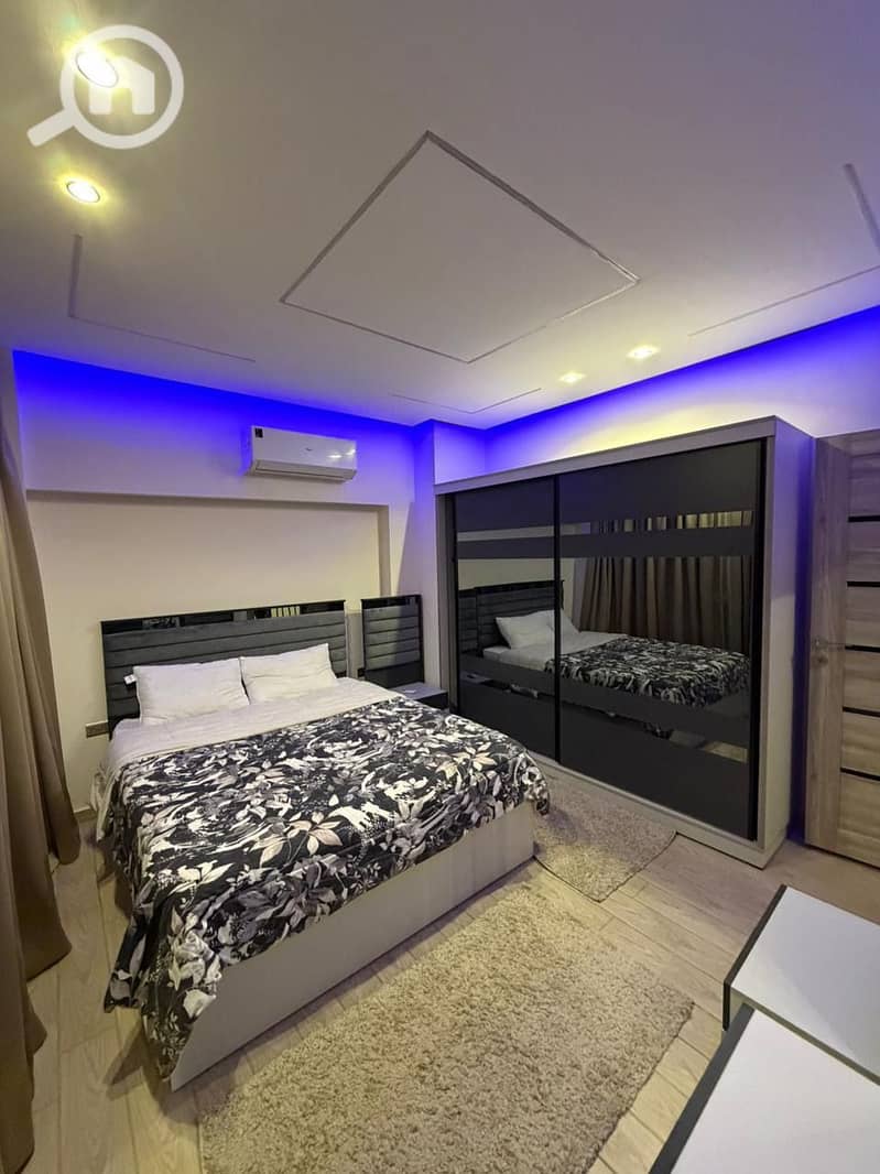 5 c8145b4c-ef5b-453d-b4c5-a65309f77739. jpeg