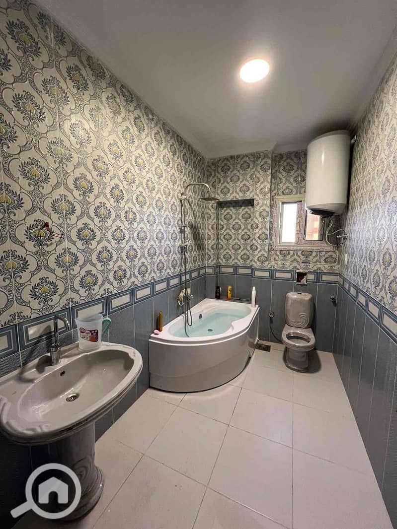 6 d5eab70b-913a-433e-8edb-7b8b452520b9. jpg