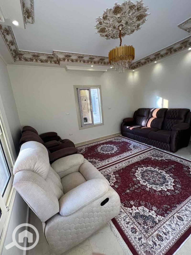 11 9b8721f4-cb7d-4b44-ae02-fcff82cfceea. jpg