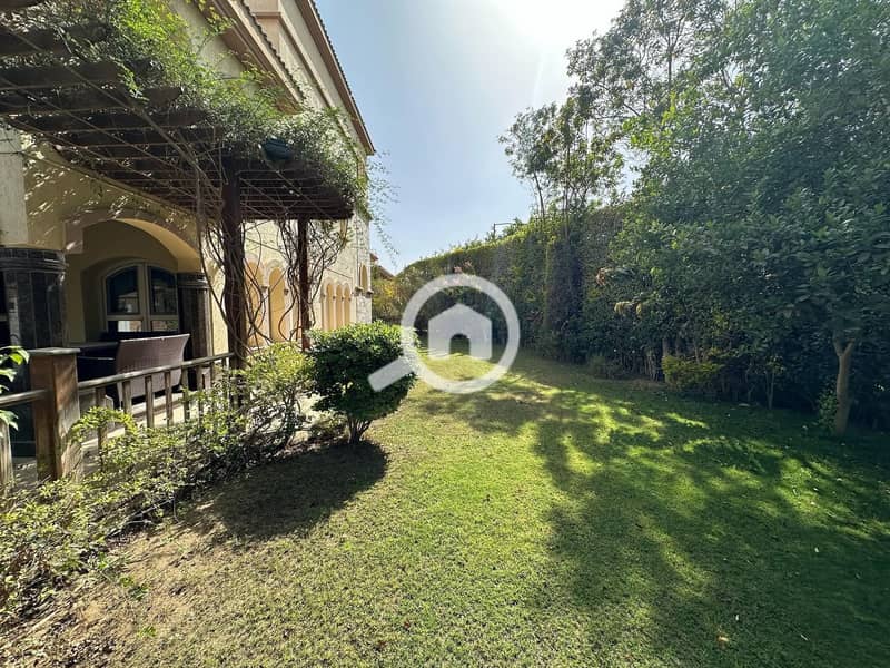 9 603004858_1512223547572883_4612129756416834962_n. jpg