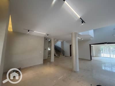 4 Bedroom Villa for Sale in New Cairo, Cairo - 600298090_1511680994293805_6116611820878713758_n. jpg