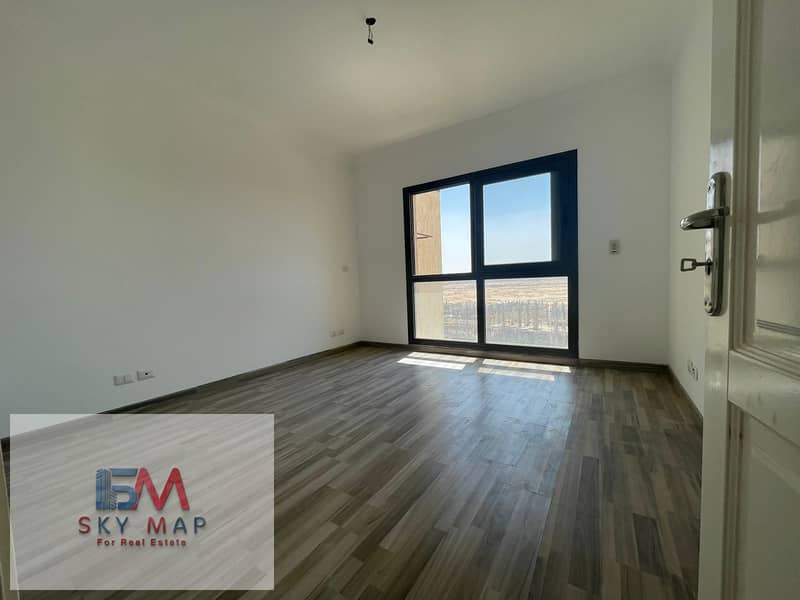 6 24b25e3d-e405-438b-8a06-f6cf45a147aa. jpg