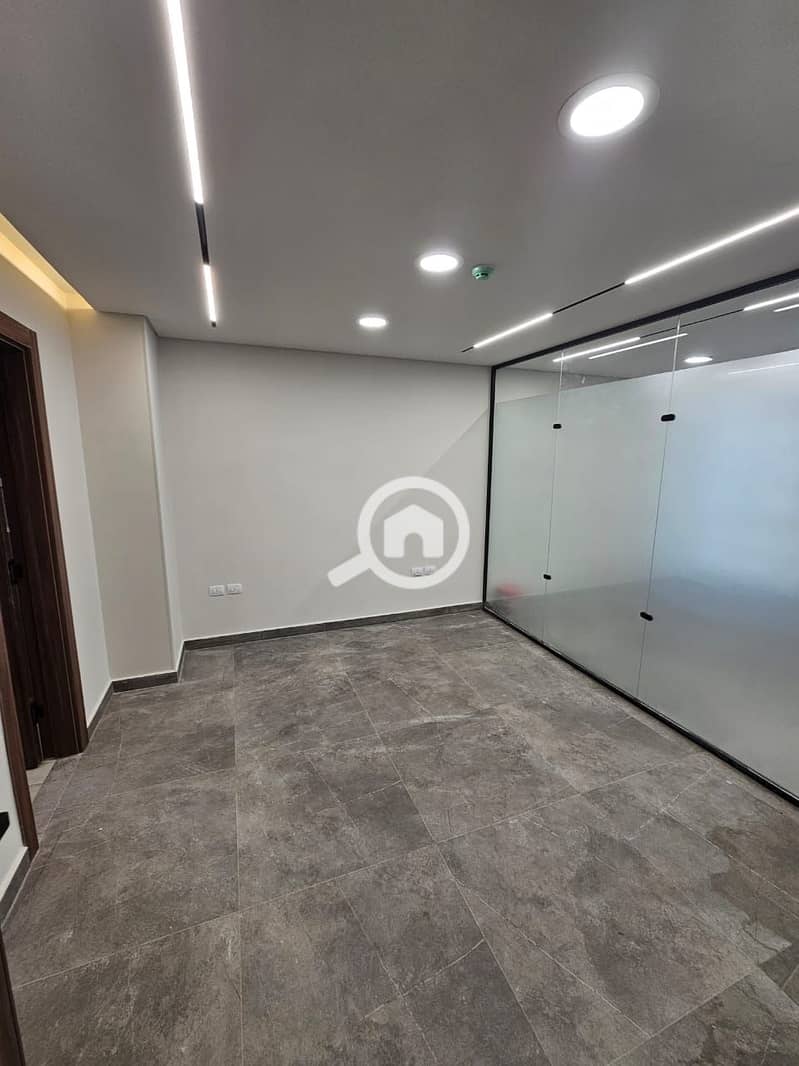 13 WhatsApp Image 2025-12-08 at 3.42. 06 PM. jpeg