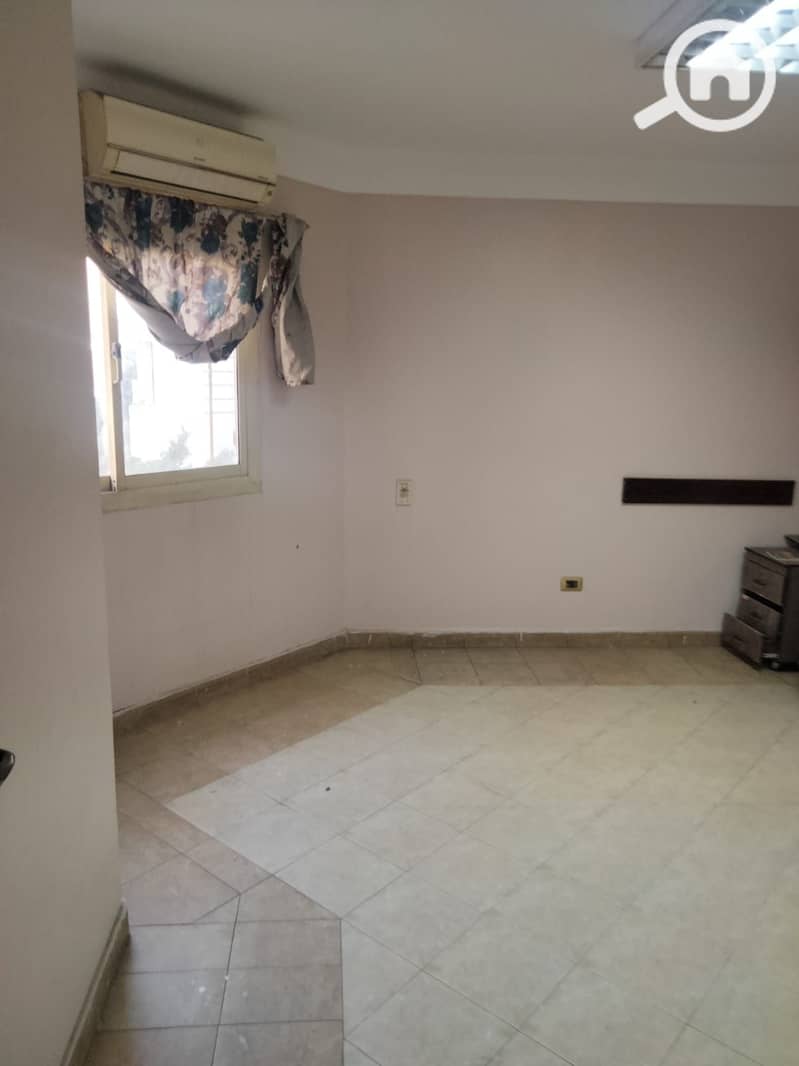 4 WhatsApp Image 2025-12-21 at 6.30. 19 PM (1). jpeg