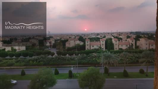 فلیٹ 4 غرف نوم للبيع في مدينتي، القاهرة - WhatsApp Image 2025-12-24 at 11.47. 13 AM00. jpeg