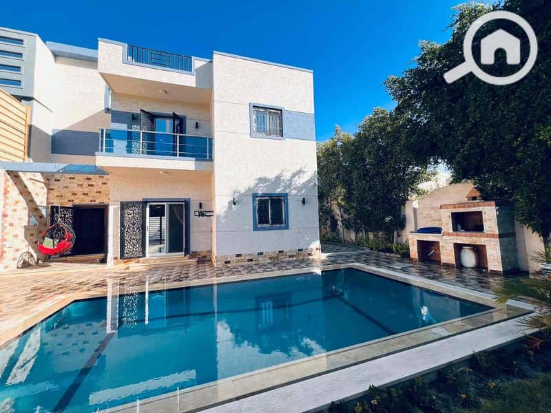 2 a3760ae6-2b74-46b4-ab9e-b4eb9ecdf4c2. jpg