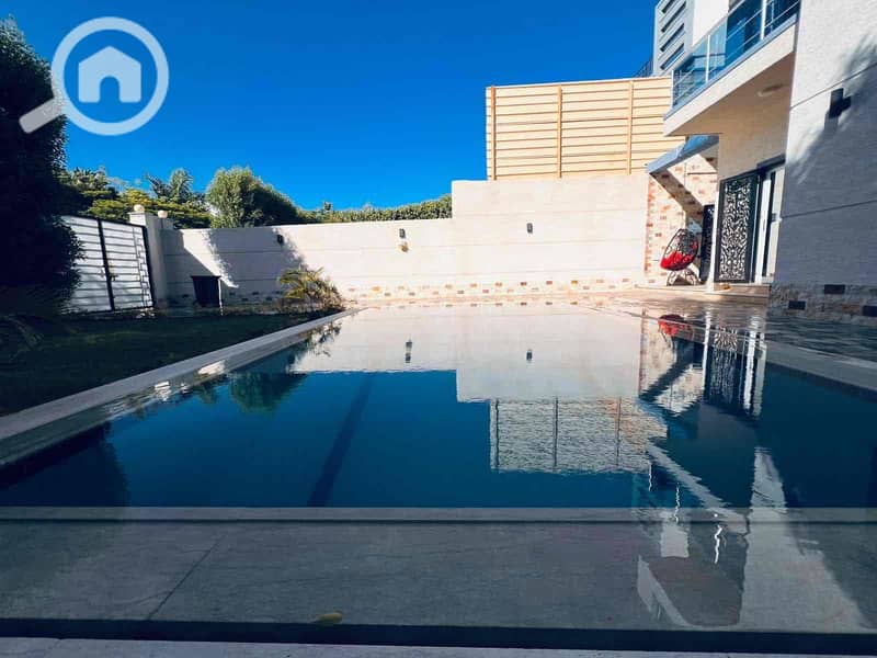 18 f054ba03-6422-4f60-b307-885137e1bac5. jpg