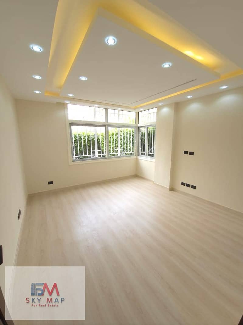 4 3c19b2a9-3a95-4ed1-b68a-229256a911d5. jpg