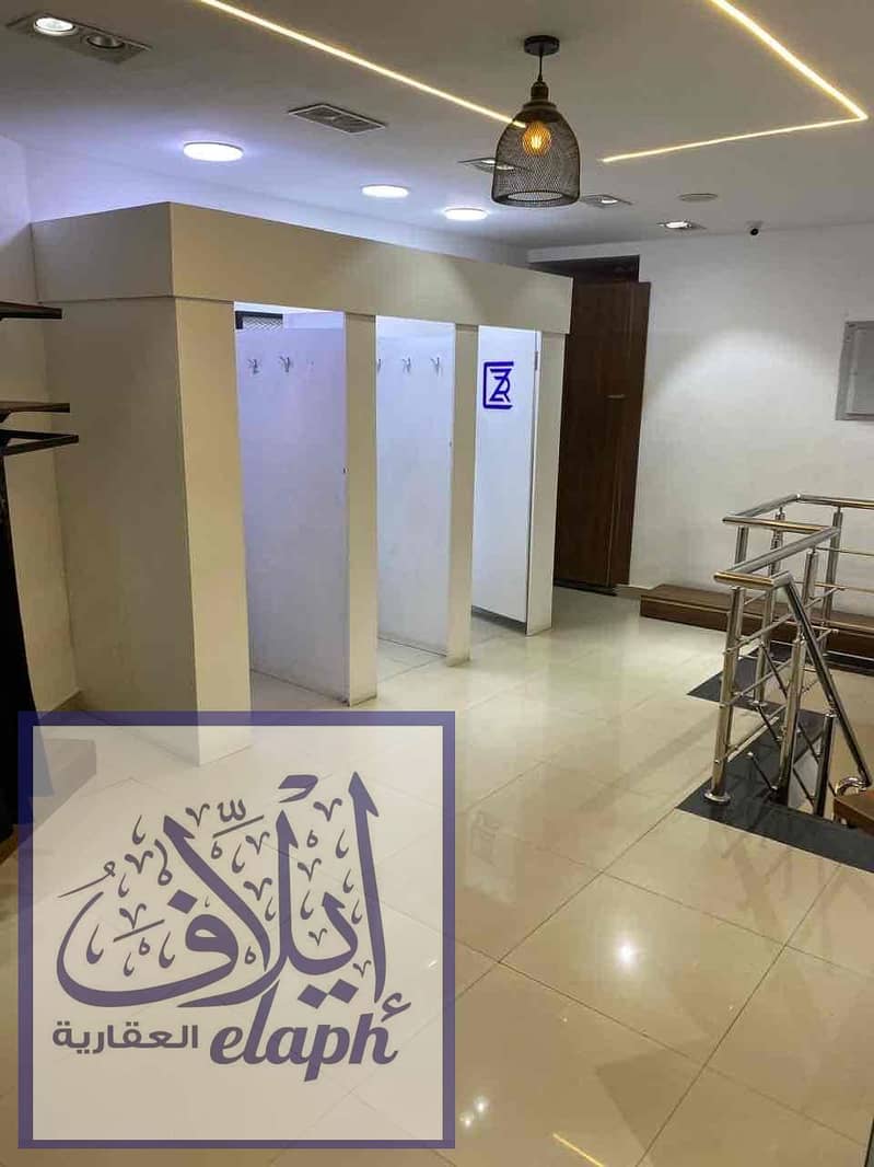 4 5a0b9316-3568-44df-9c60-0a1604d5b1c6. jpg