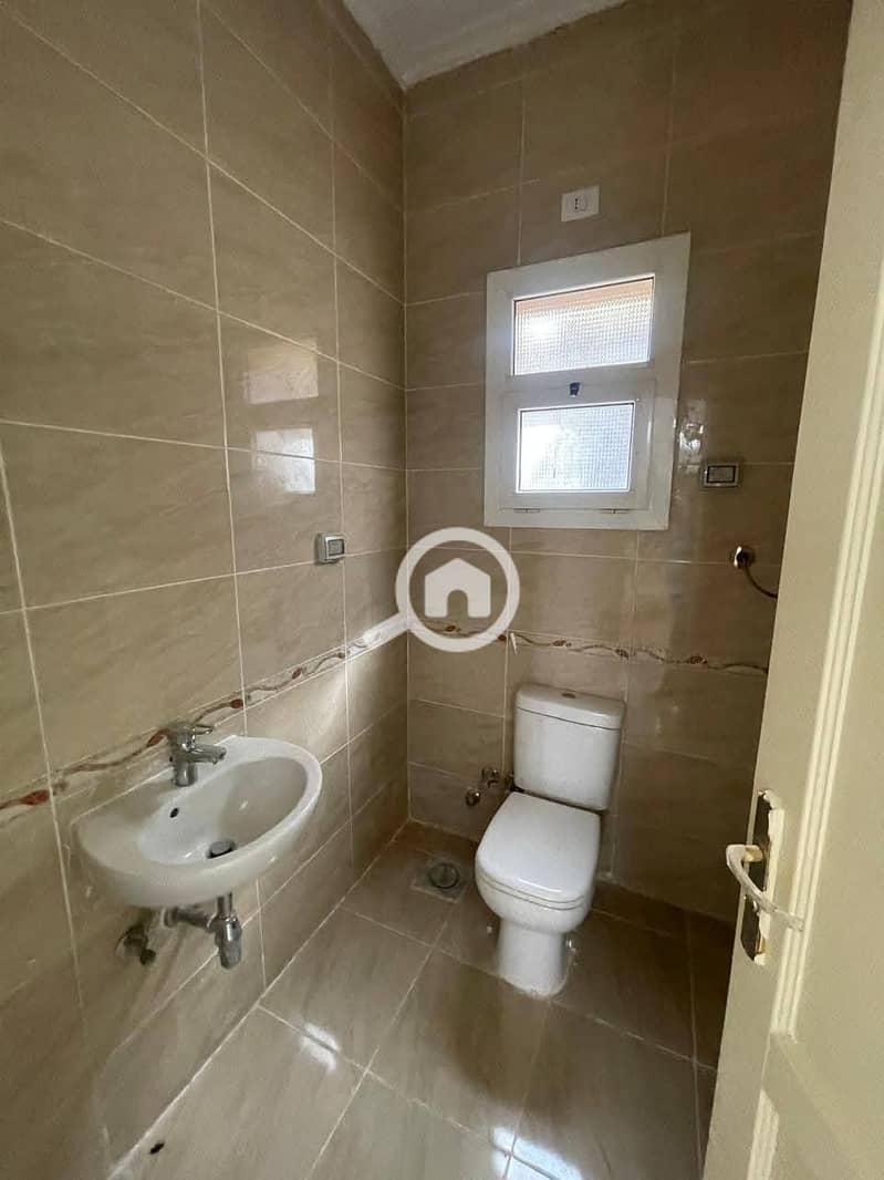 10 602910173_1512255357569702_6158576370281888445_n (1). jpg