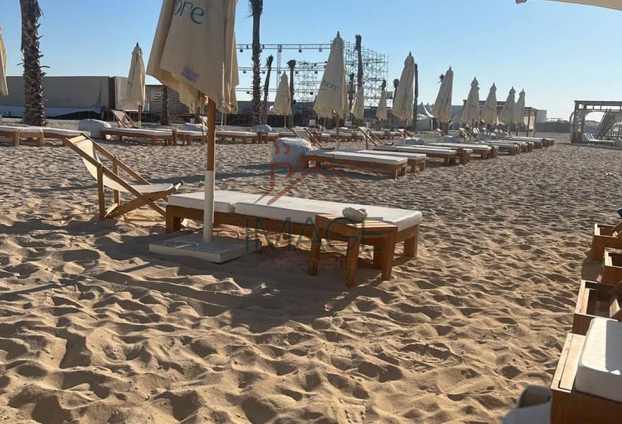 4 c4eef09a-6408-4867-b419-d86eb3b363c3. jpg