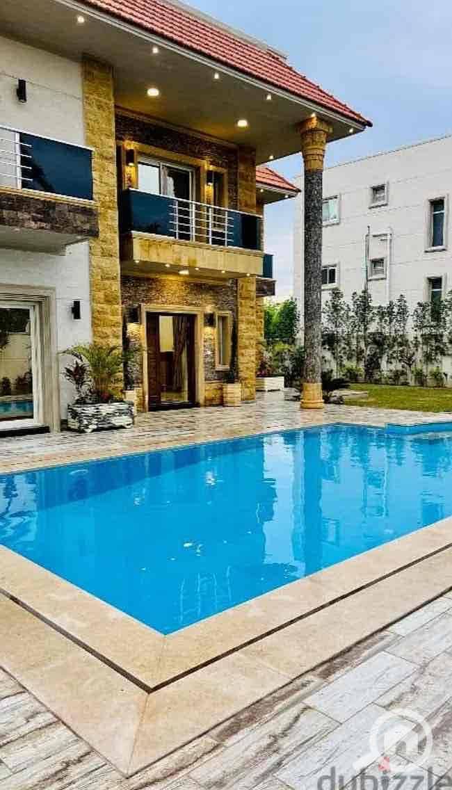 4 c62ef7d3-4d9c-42af-8383-de2b7fc8beb8. jpg