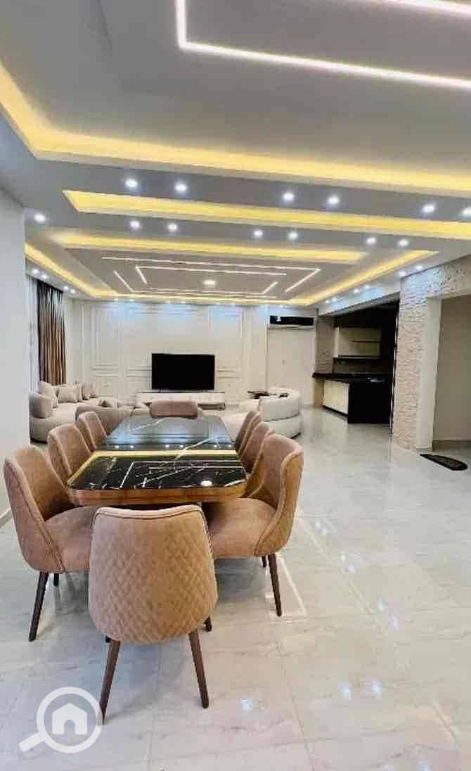 8 f0584f5c-beec-4e6a-8050-853749fd7bfb. jpg