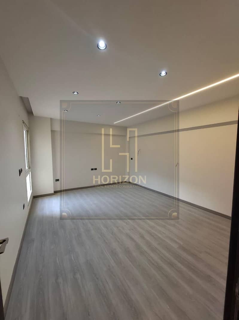 2 WhatsApp Image 2025-12-24 at 10.34. 19 PM (1). jpeg