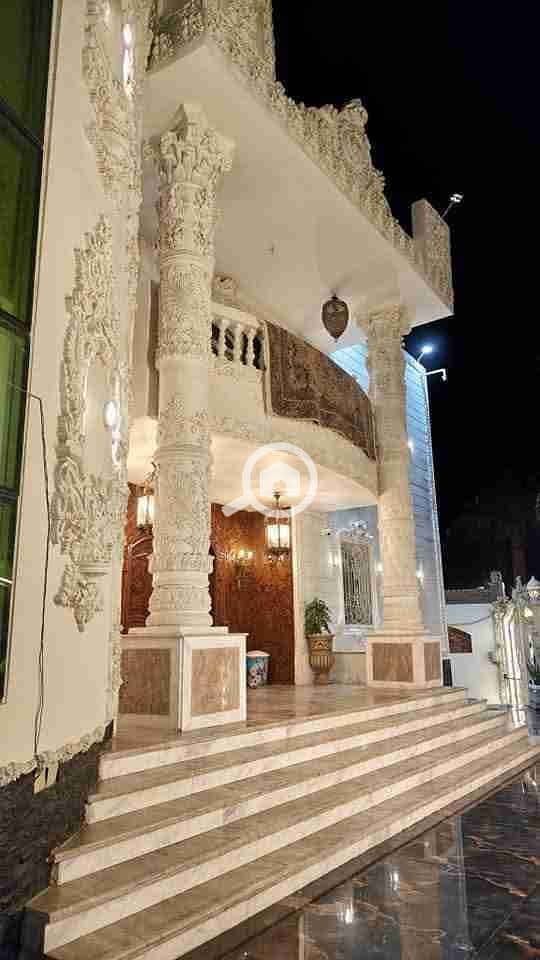 3 FB_IMG_1766530315815. jpg