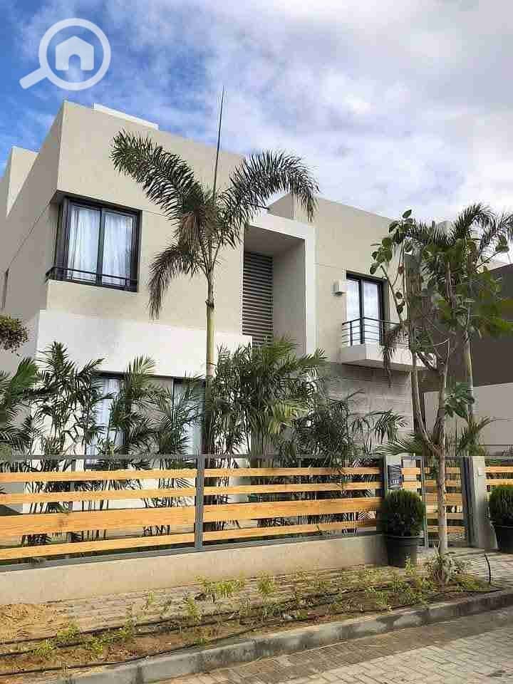 1000389602. jpg 1000389602. jpg