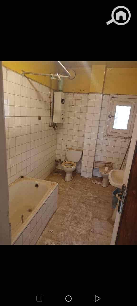 9 da5a1ac6-2158-45e9-aa27-3a19dc7793f6. jpg