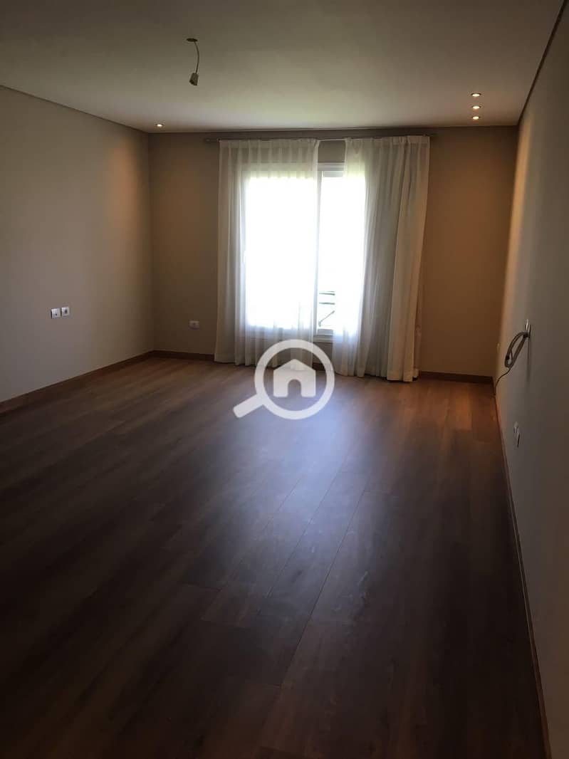 10 WhatsApp Image 2025-12-21 at 3.15. 20 PM. jpeg