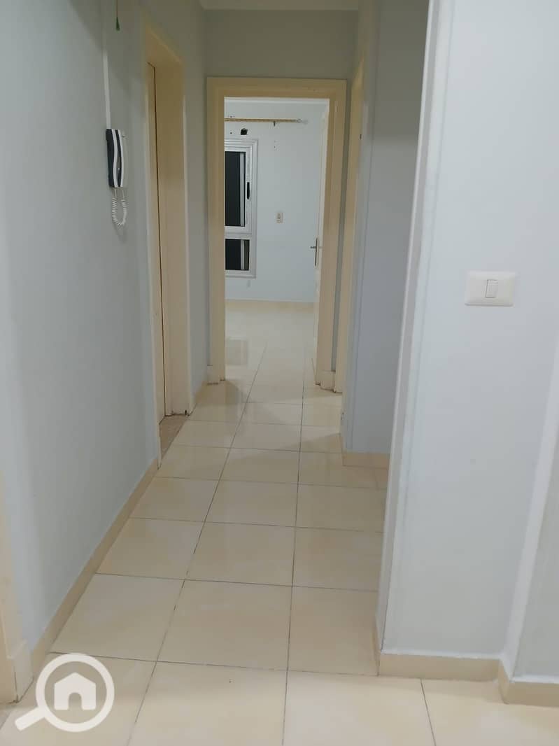 3 959406f4-908a-43af-a49d-2444d5eb8418. jpg