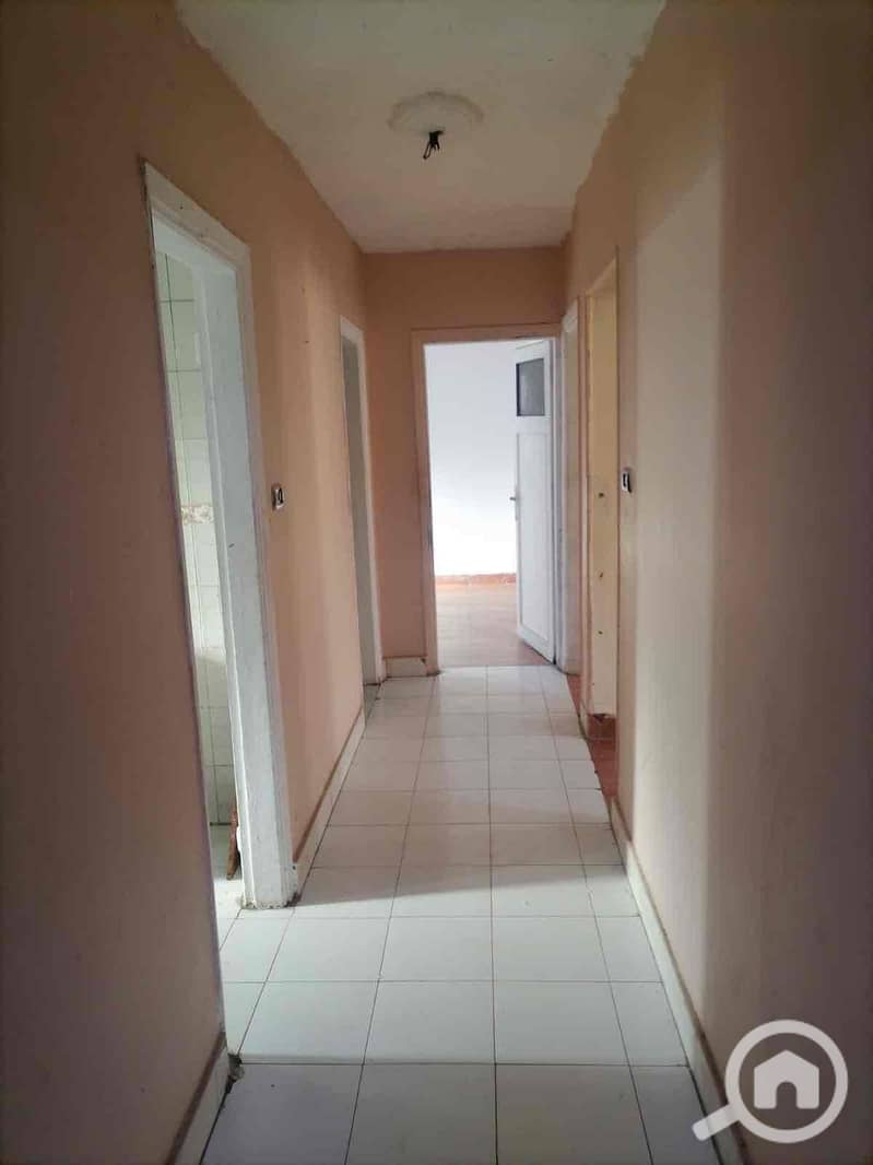 5 4f2ed3d7-e654-4d1e-8cb3-f1bcfb4fbc5e. jpg